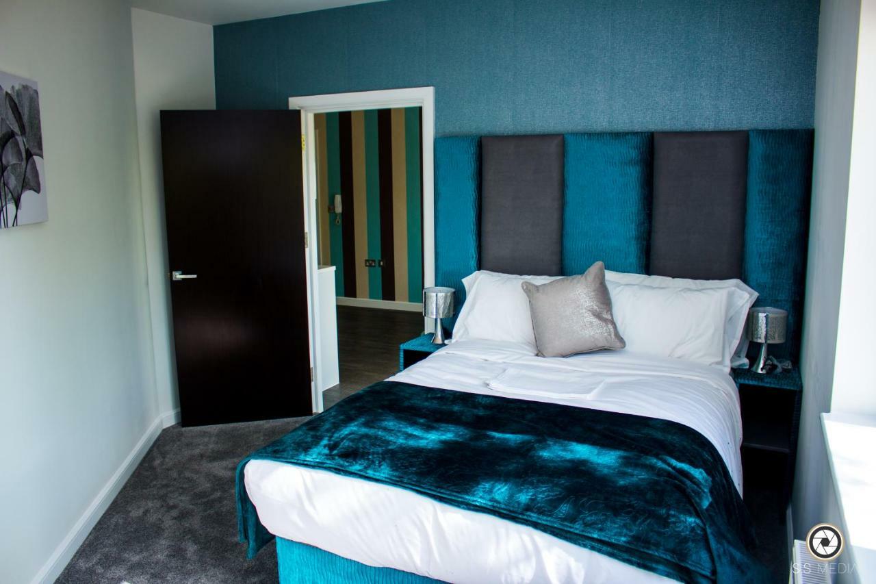 Luxustay Milburn House Милтон-Кейнс Экстерьер фото