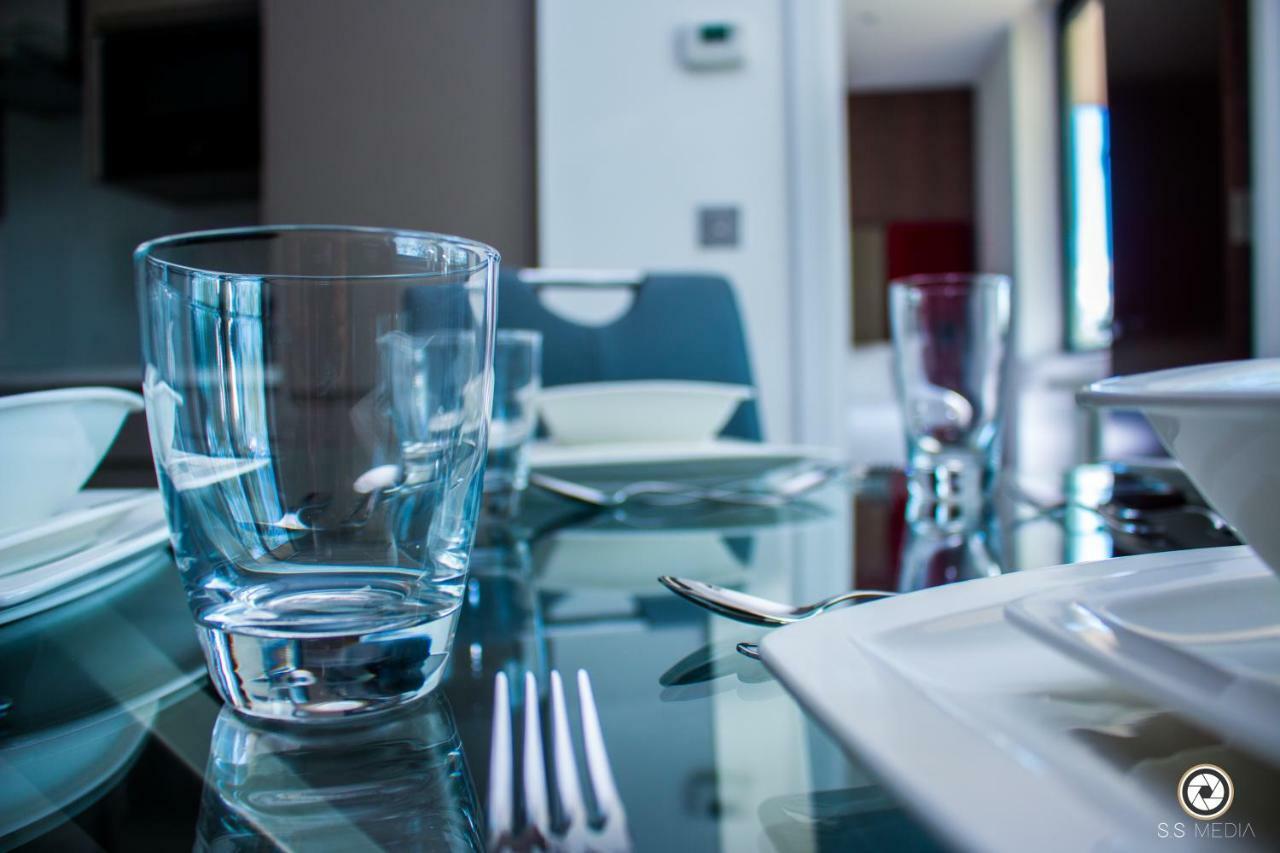 Luxustay Milburn House Милтон-Кейнс Экстерьер фото