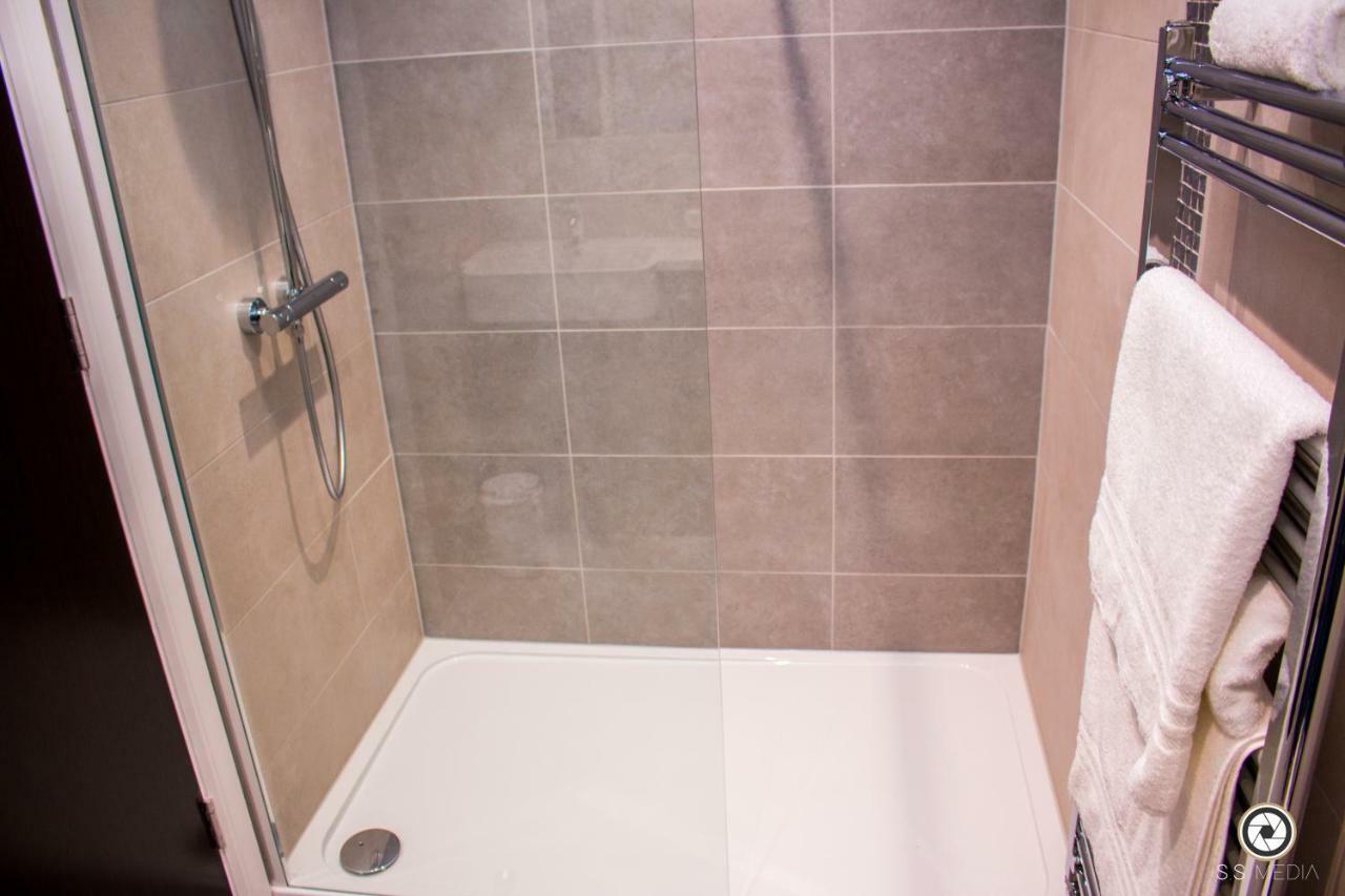 Luxustay Milburn House Милтон-Кейнс Экстерьер фото